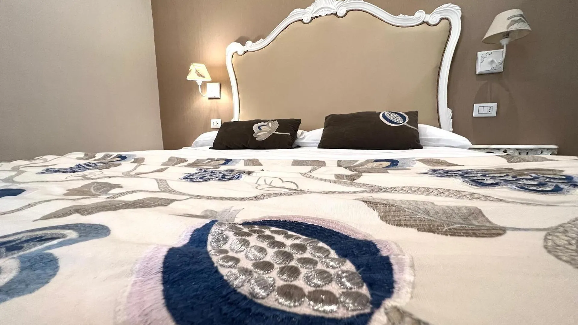 Miluar Relais - B&B - Vanvitelli Neapel Frühstückspension